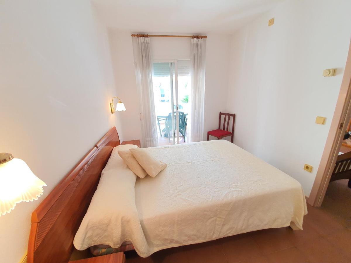 Apartamento Royal Marine Deluxe Roses Bagian luar foto